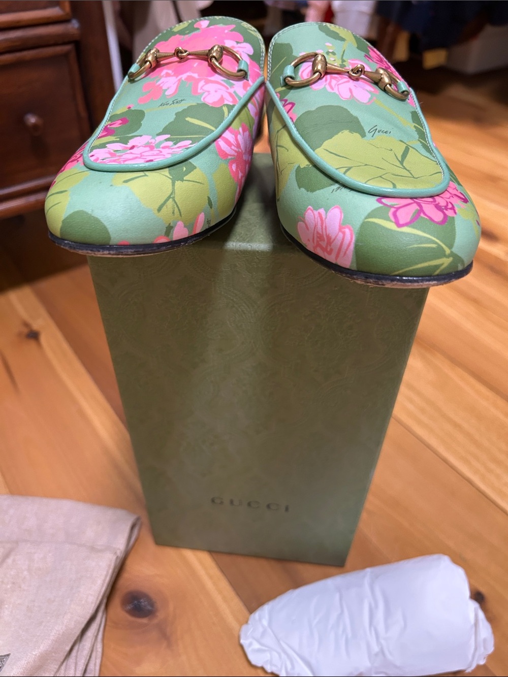 Gucci Green Floral Leather Horsebit Loafers - Picture 4 of 12